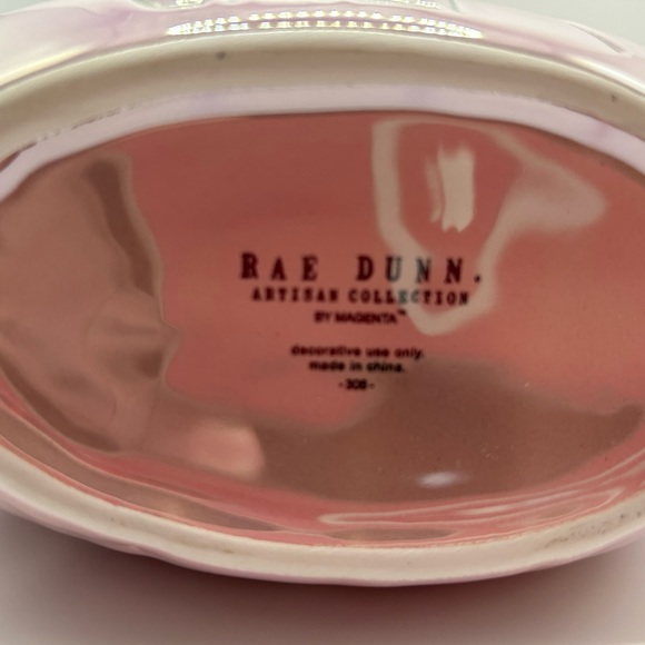 NWT Rae Dunn Calm Ceramic Shell with Luster Finish - Picture 6 of 9